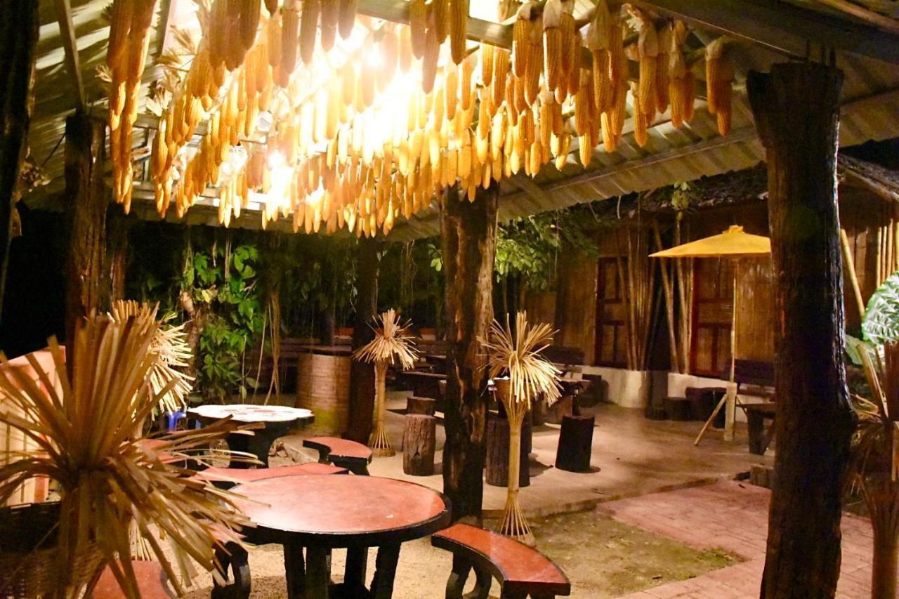 Ban Rai Jai Chaem - Spa Cafe & Homestay Exteriör bild