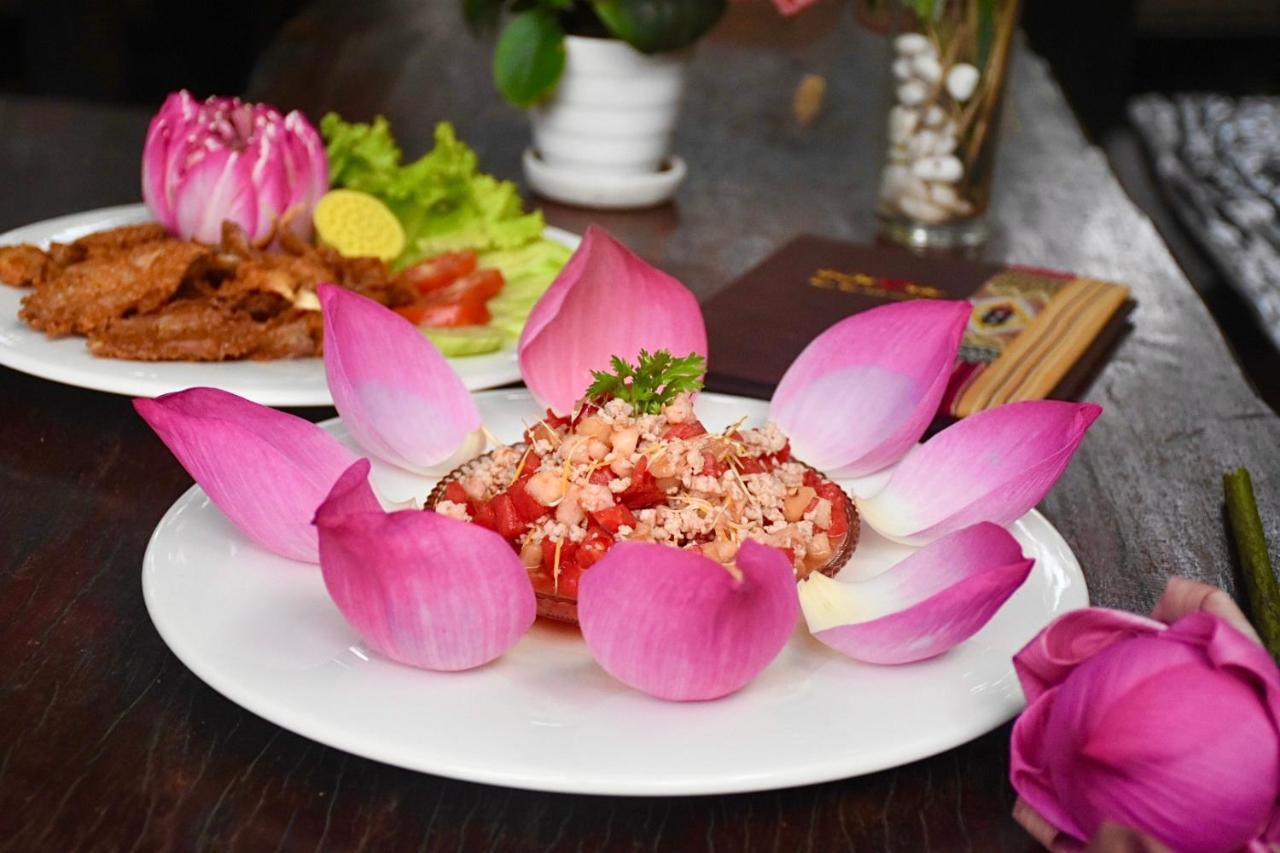 Ban Rai Jai Chaem - Spa Cafe & Homestay Exteriör bild