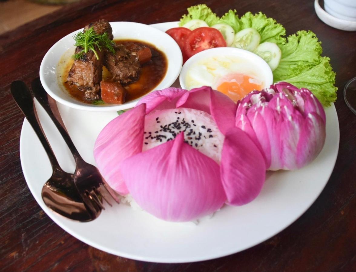 Ban Rai Jai Chaem - Spa Cafe & Homestay Exteriör bild