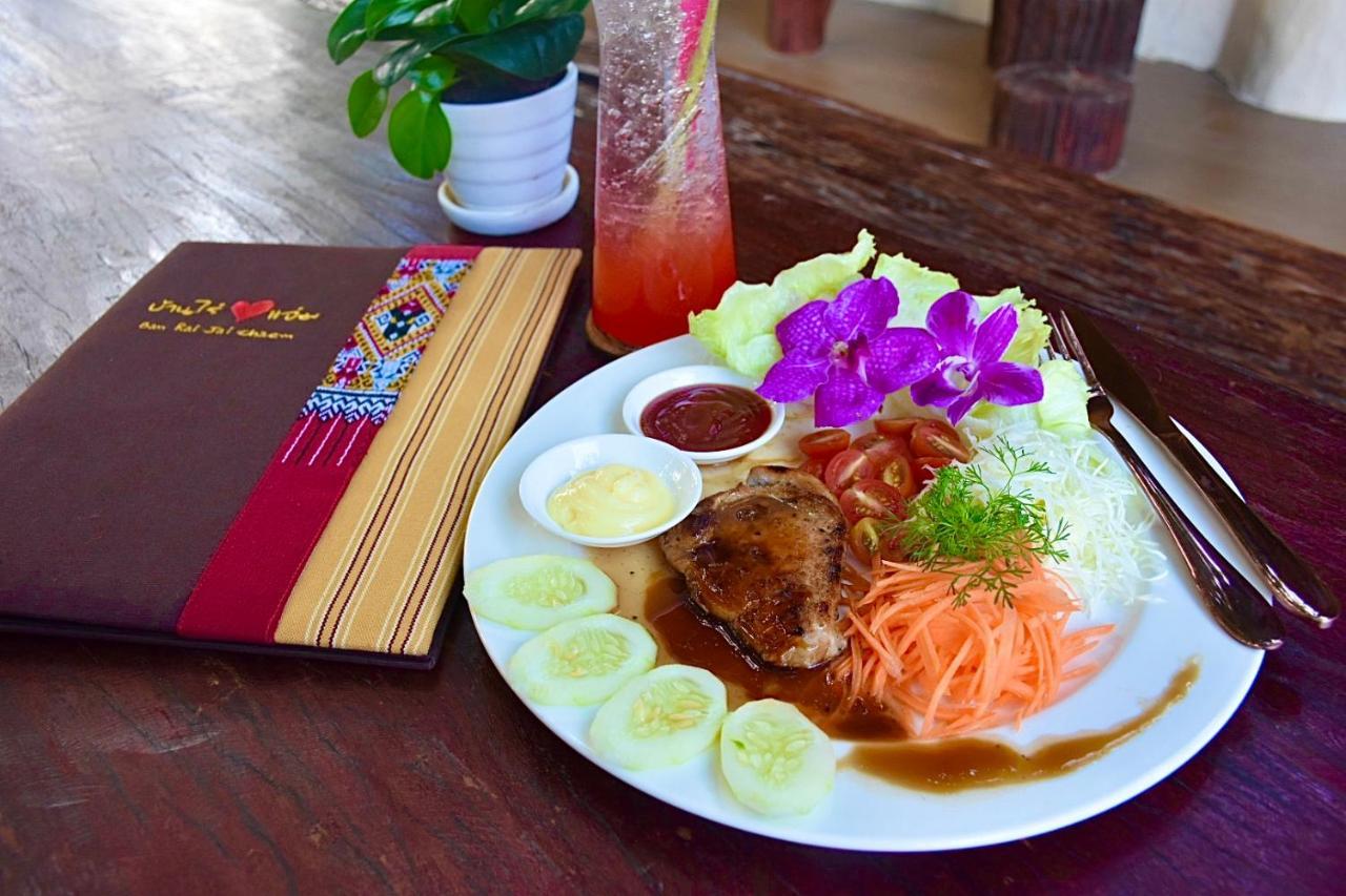 Ban Rai Jai Chaem - Spa Cafe & Homestay Exteriör bild