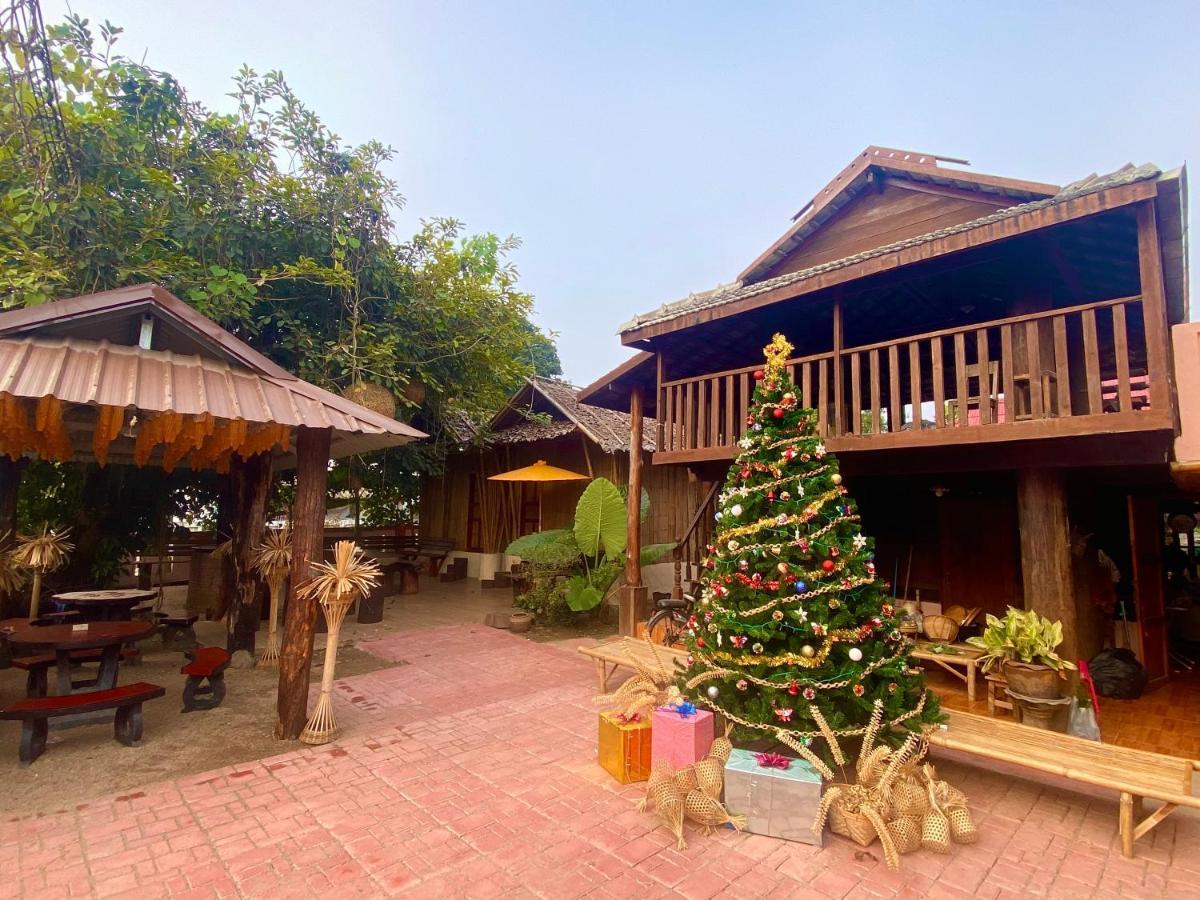 Ban Rai Jai Chaem - Spa Cafe & Homestay Exteriör bild