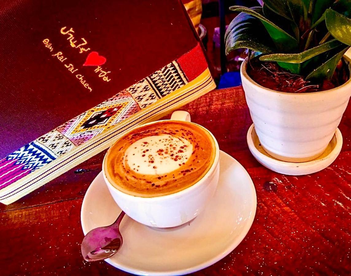 Ban Rai Jai Chaem - Spa Cafe & Homestay Exteriör bild
