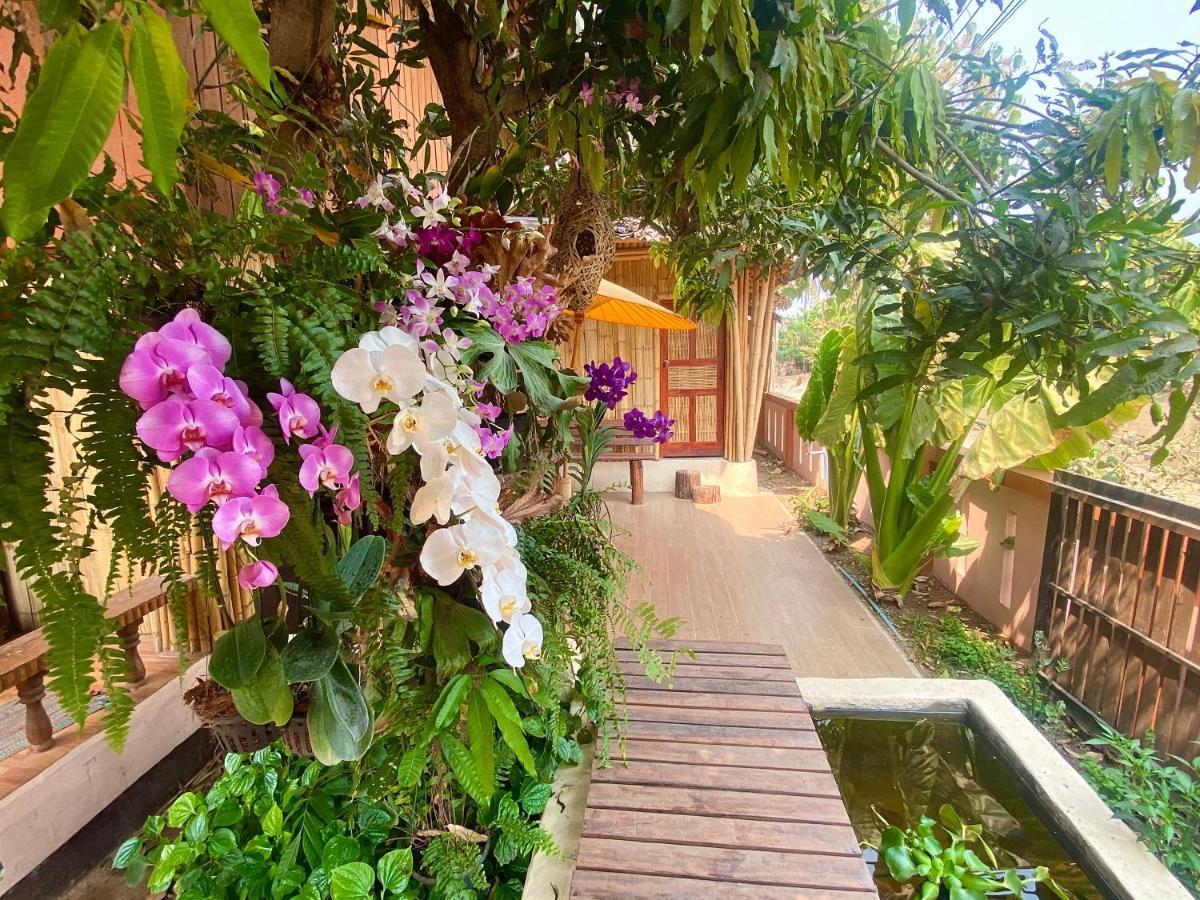 Ban Rai Jai Chaem - Spa Cafe & Homestay Exteriör bild