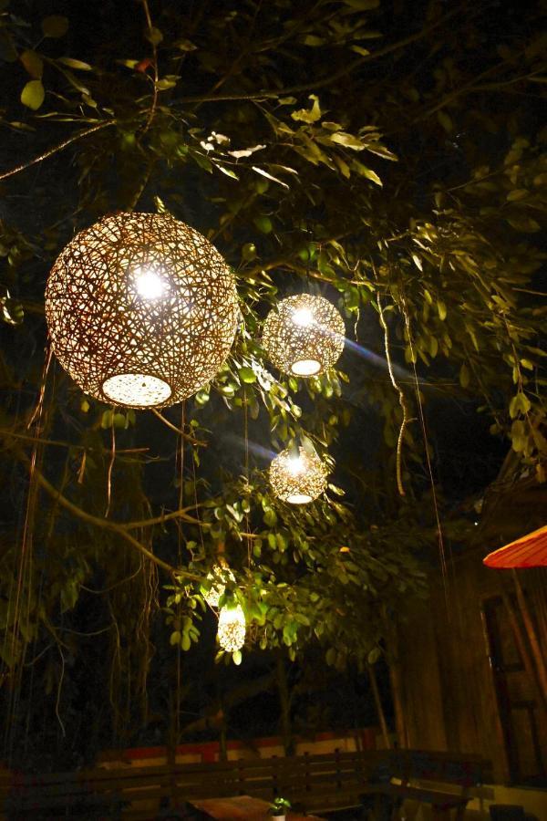 Ban Rai Jai Chaem - Spa Cafe & Homestay Exteriör bild